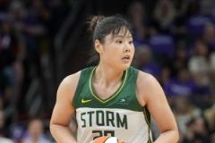 李月汝因国家队压力申请交易将缺席亚洲杯